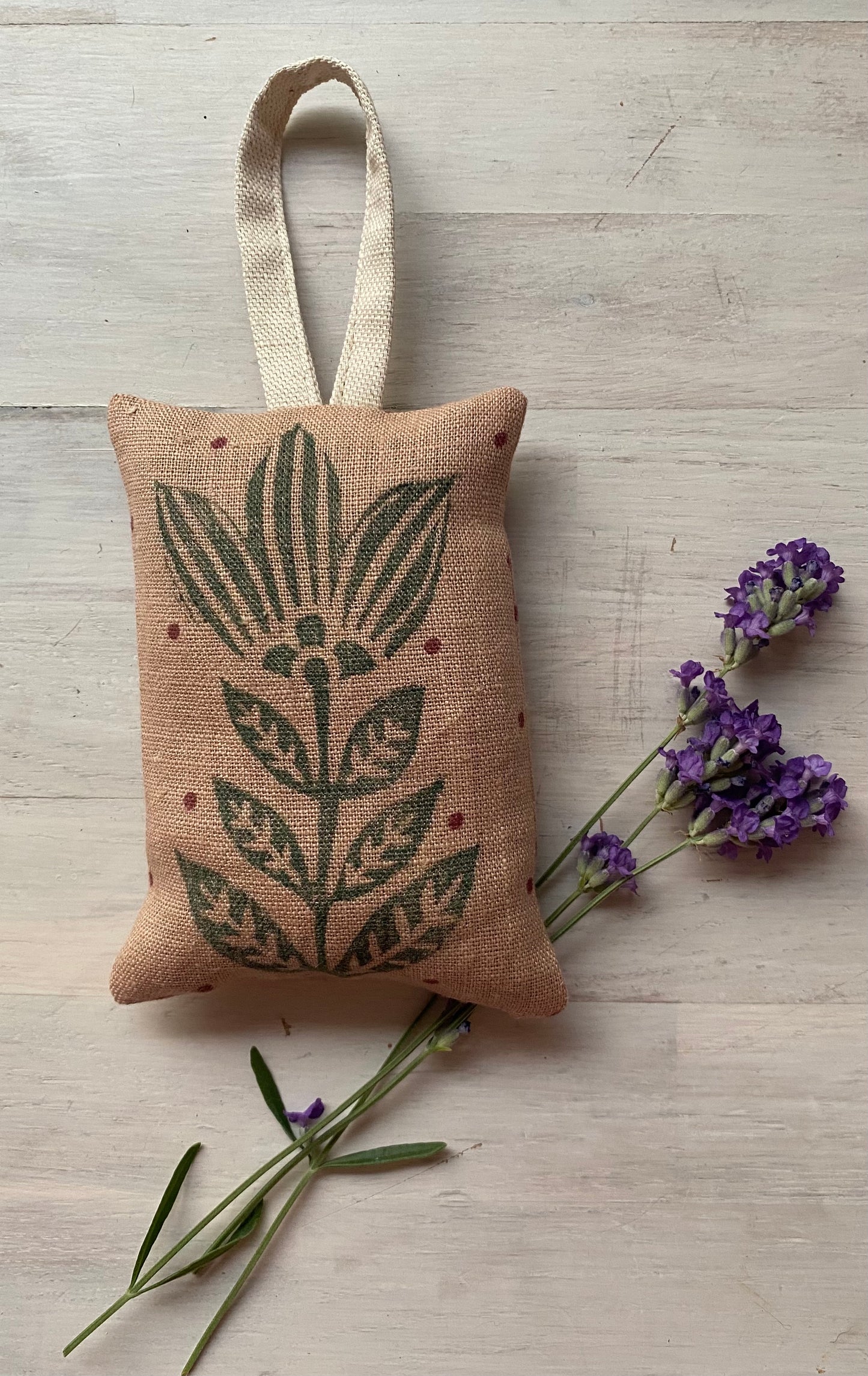 Peaceflower lavender bag (antique rose with green flower print)