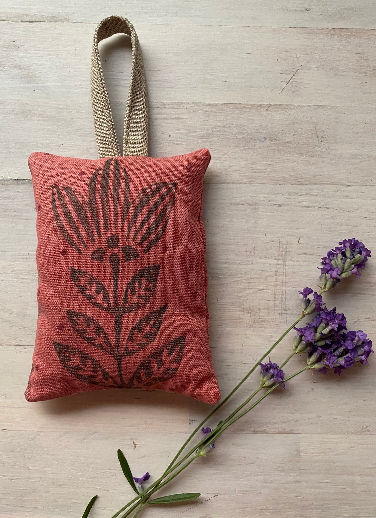 Peaceflower lavender bag (deep coral)