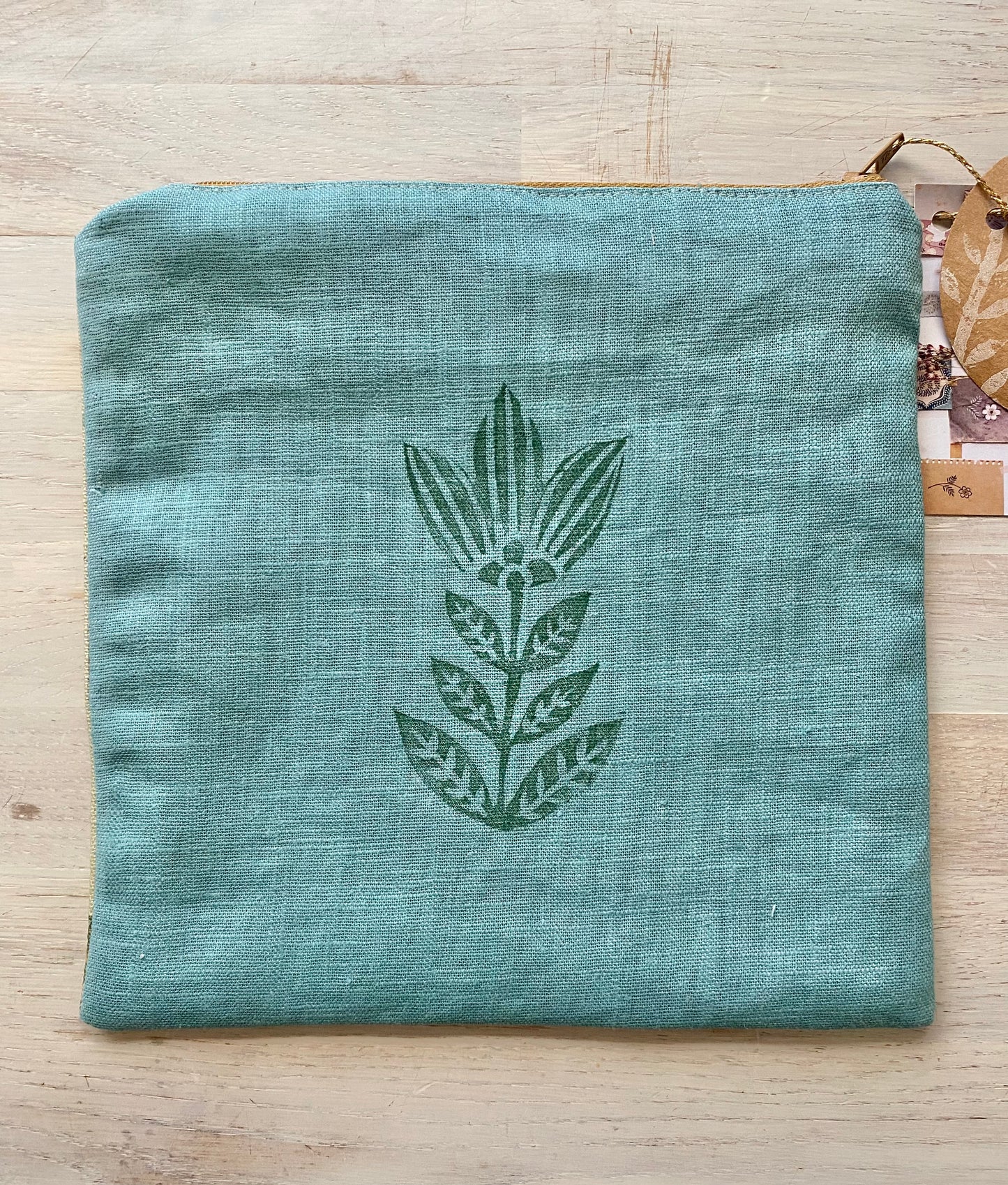 'Road to Happiness' lined zip pouch